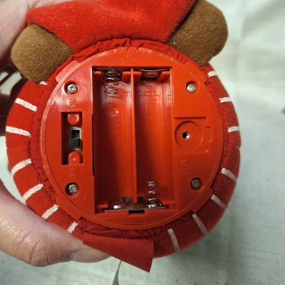 Avon Musical Shaking Reindeer Plush 1995 Christmas Holiday Battery Operated - Picture 15 of 15